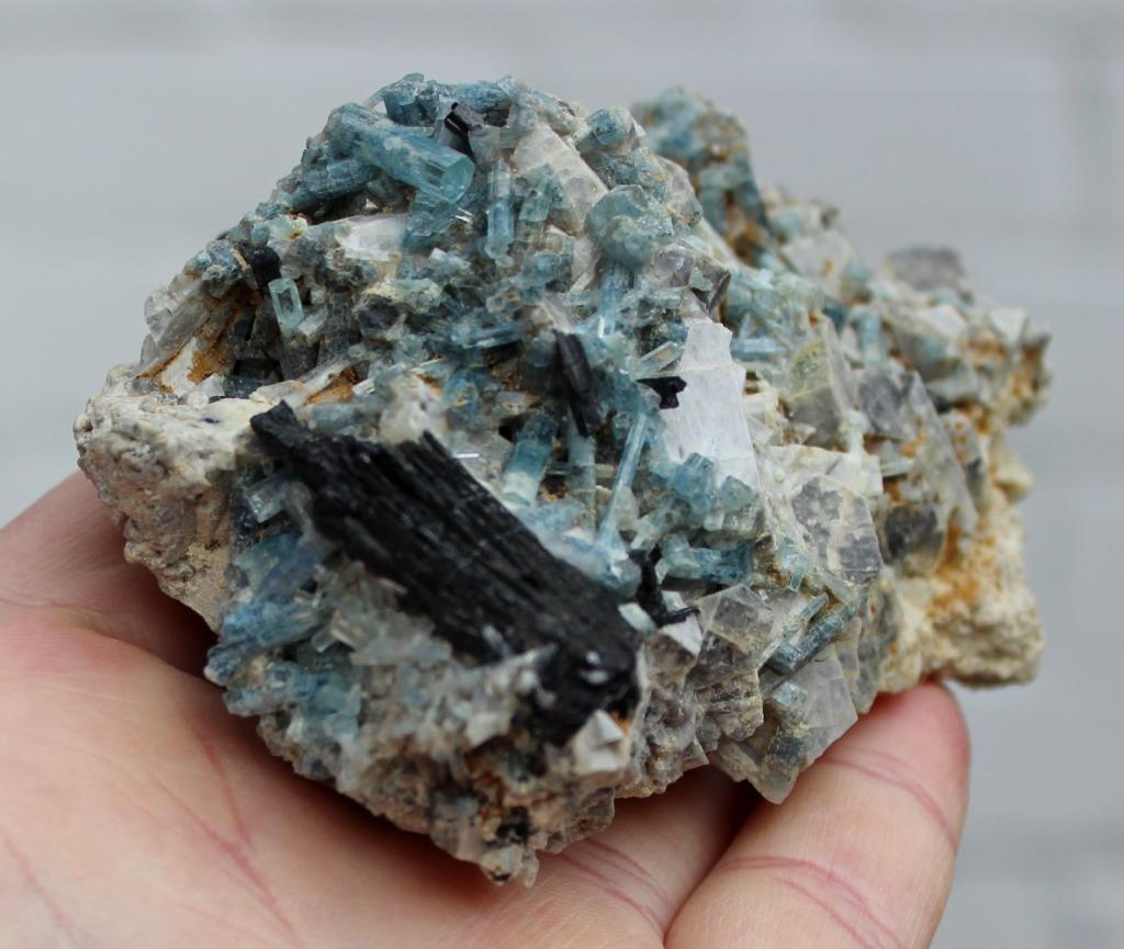 AQUAMARIJN cluster uit Erongo in NAMIBIE, Ophalen of Verzenden, Mineraal