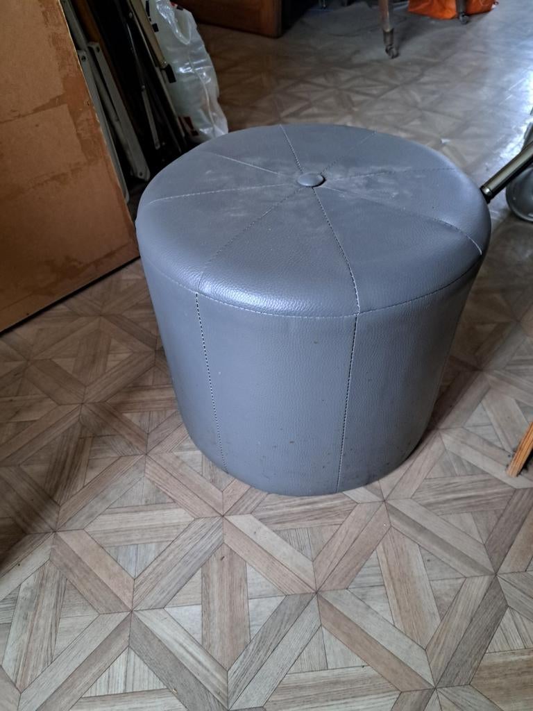 Pouf, Enlèvement, Cuir