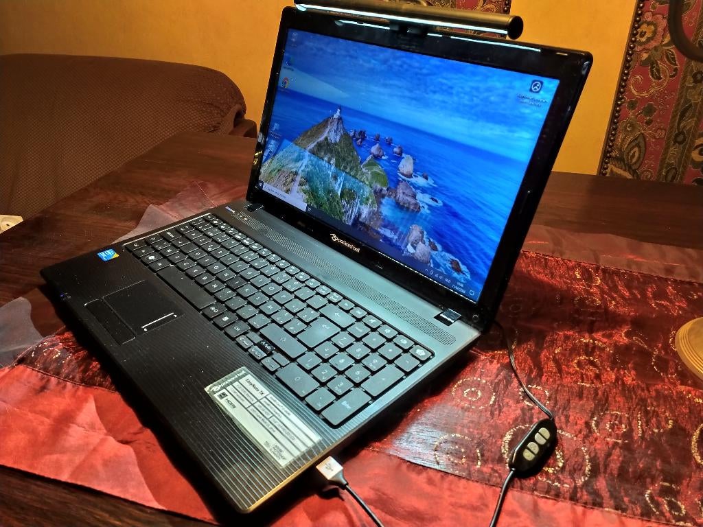 Laptop i5 met windows 10  iot enterprise ltsc 2021, Computers en Software, Gebruikt, HDD, 2 tot 3 Ghz, 15 inch