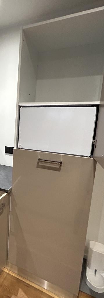 Inbouw frigo Candy, Electroménager, Avec compartiment congélateur, Comme neuf, 200 litres ou plus, 45 à 60 cm