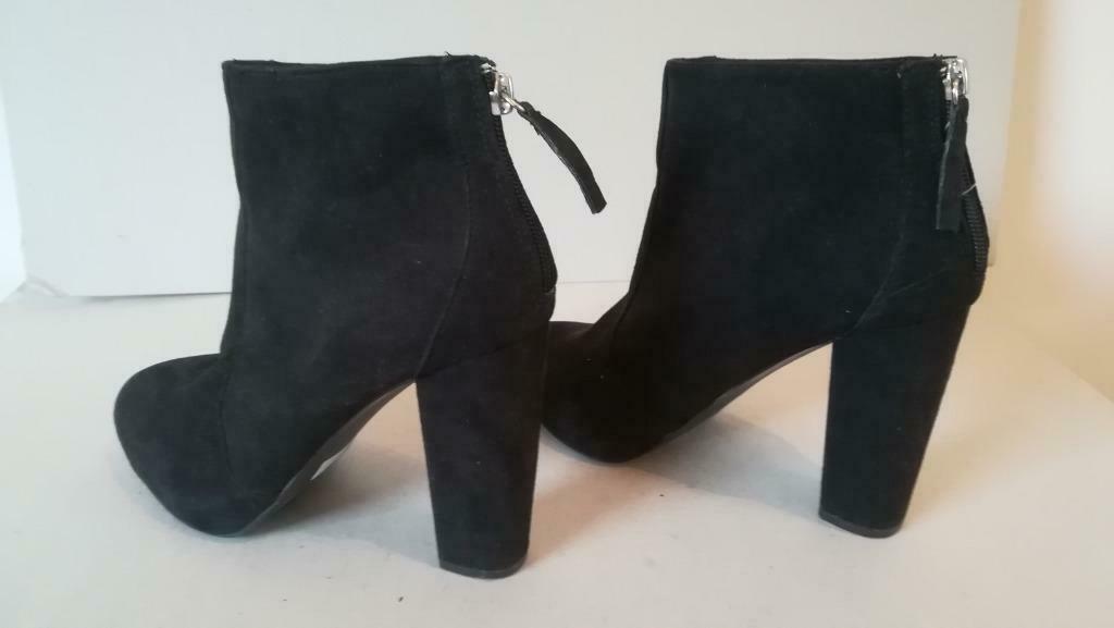 159A * BERSHKA mooie zwarte suède enkellaarzen (39), Kleding | Dames, Schoenen, Verzenden, Zwart, Lage of Enkellaarzen, Bershka