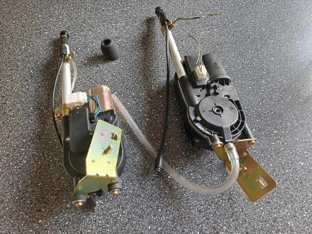 2 Elektrische antennen nieuw, Ophalen, Nieuw