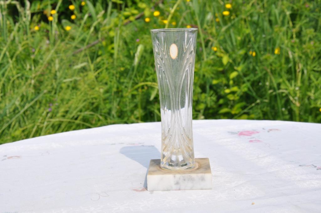vase cristal d'Arques sur socle de marbre, Enlèvement ou Envoi
