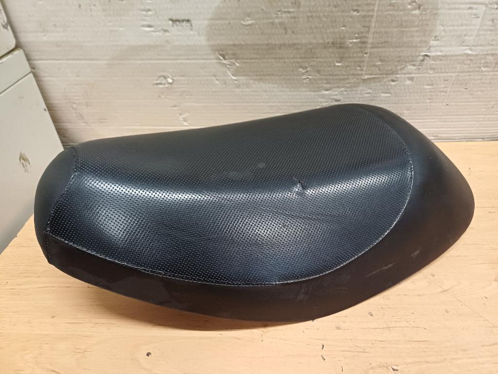 piaggio zip zadel, Ophalen of Verzenden, Gebruikt, Zadel
