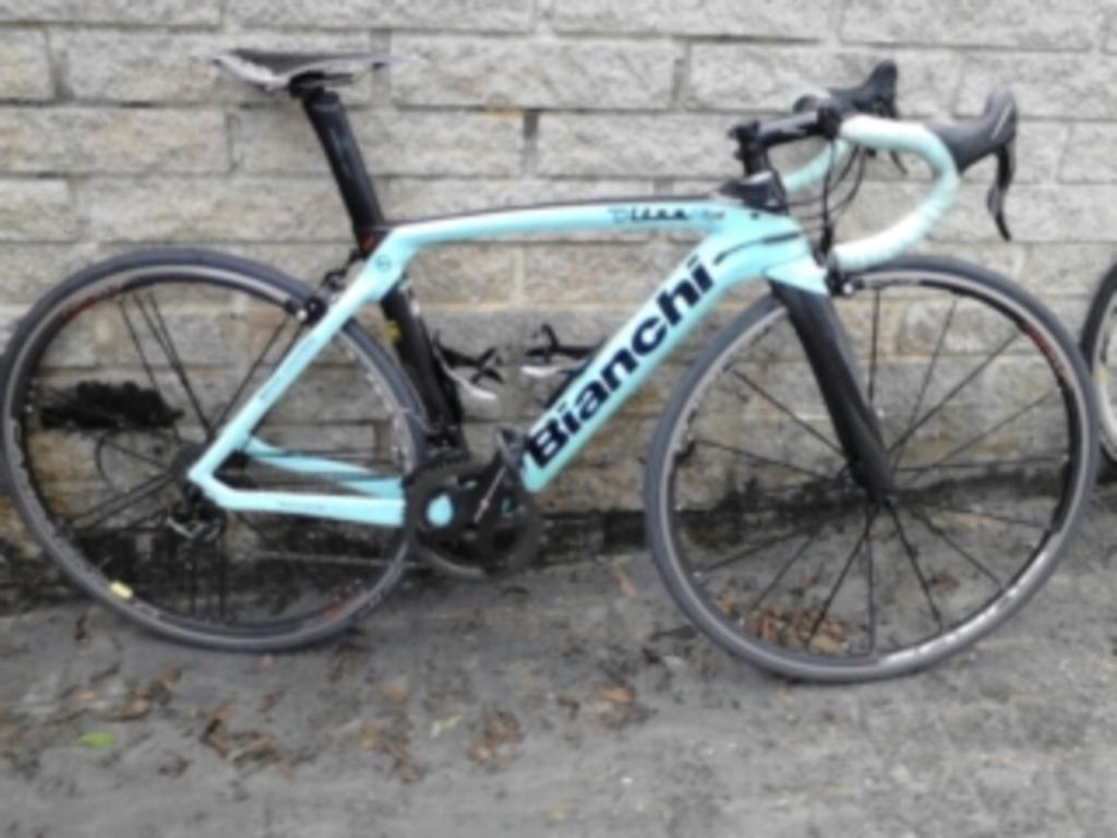 Vélo de course BIANCHI OLTRE XR 4, Ophalen, 28 inch, 10 tot 15 versnellingen, 49 tot 53 cm