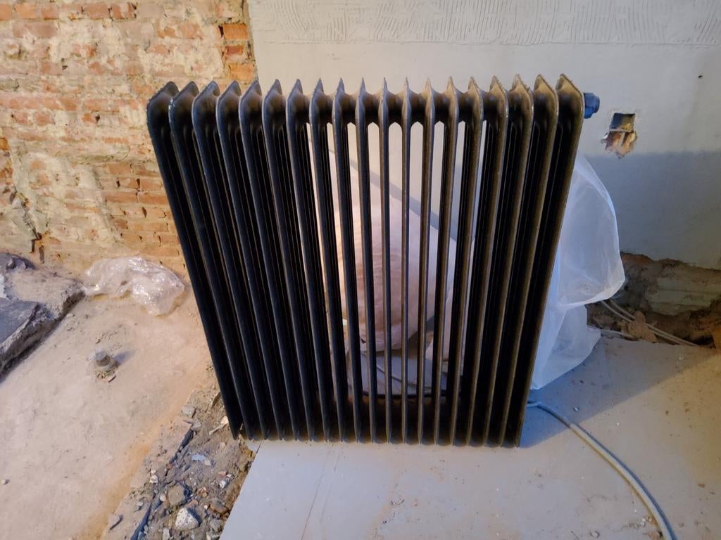 Radiateur en fonte, Comme neuf, Enlèvement, Radiateur, 60 à 150 cm