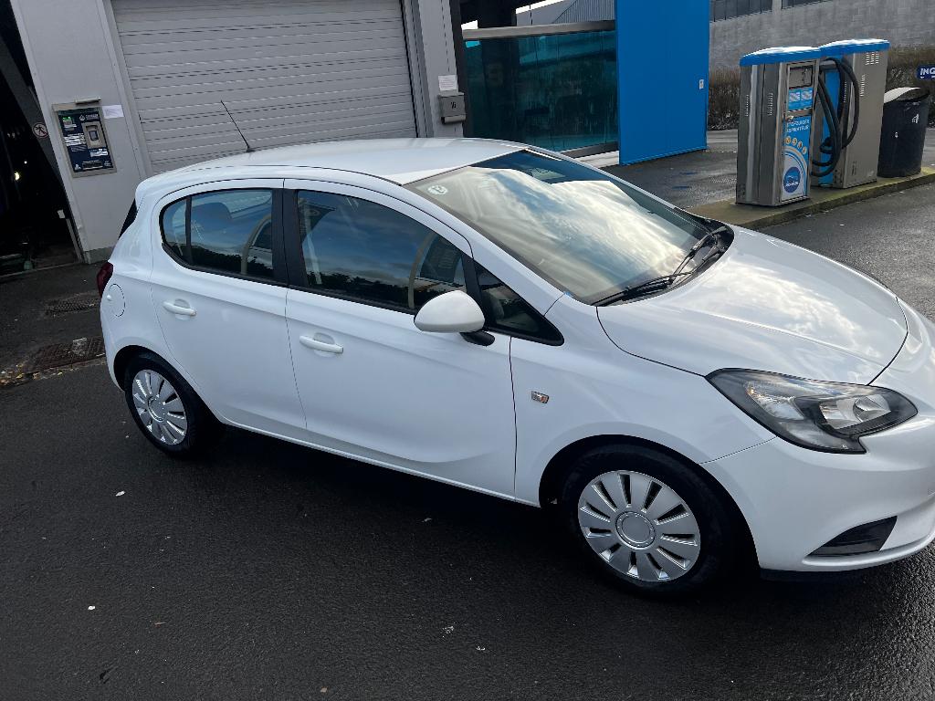 prachtige opel corsa in goede staat wordt gekeurd  44253nr, Auto's, Voorwielaandrijving, Stof, 4 cilinders, 1229 cc