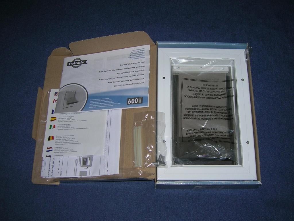 Staywell ( Petsafe ) huisdierenluik 600, Ophalen, Nieuw