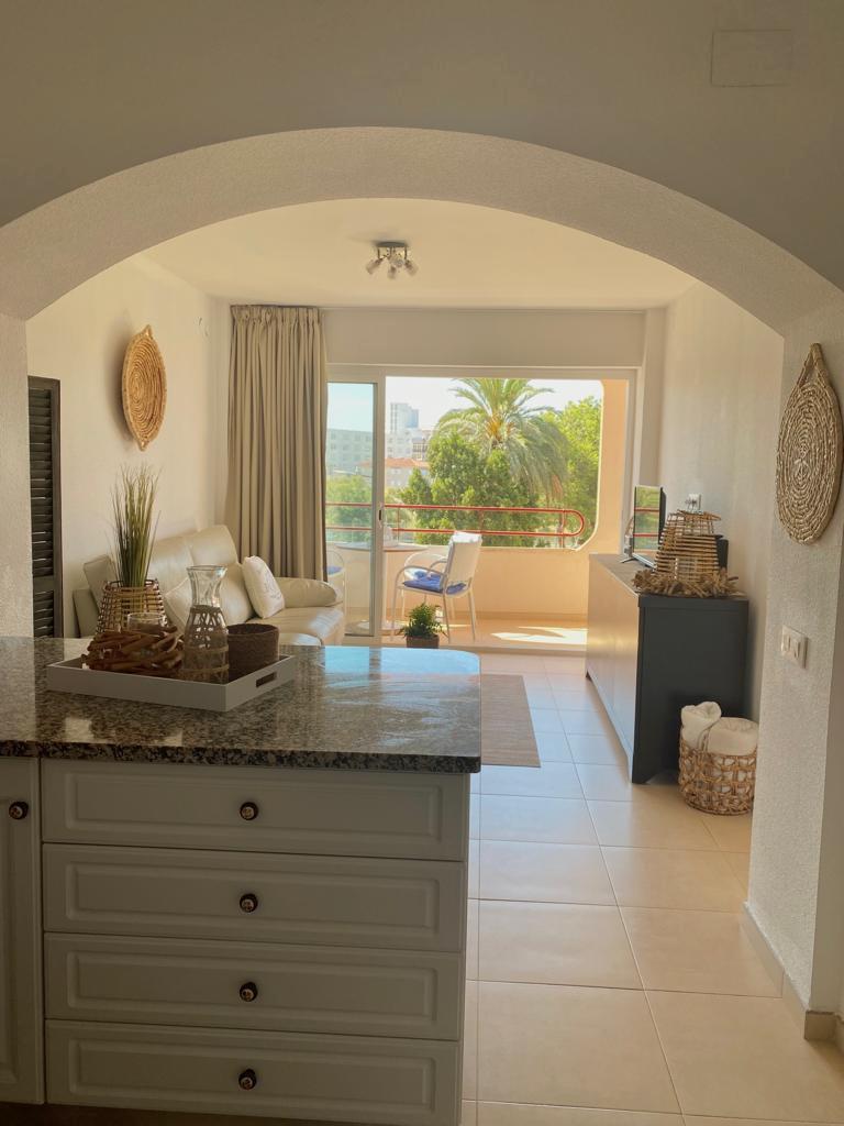 Roses, knap vernieuwd appartement vlakbij strand, Costa Brava, 3 personen, Appartement, Eigenaar