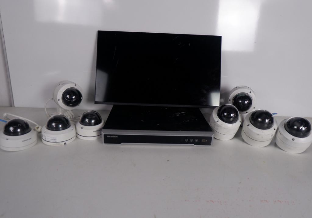 Kit vidéosurveillance HIKVISION PRO NVR PoE Prêt à installer, Enlèvement ou Envoi, Comme neuf, Caméra d'intérieur