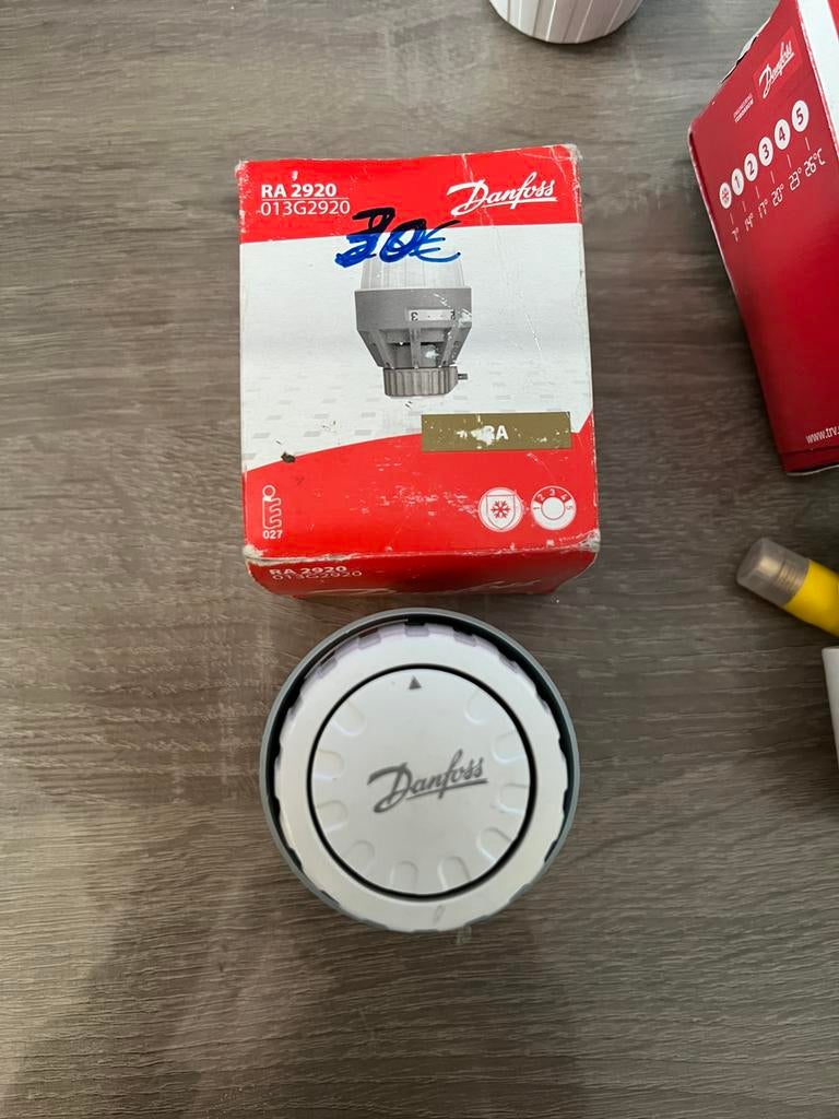 Vanne thermostatique Danfoss, Bricolage & Construction, Enlèvement, Comme neuf