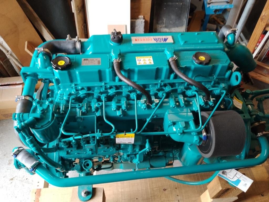 Moteur inboard neuf, Watersport en Boten, Buiten- en Binnenboordmotoren, Nieuw, Diesel, Binnenboordmotor, 30 pk of meer, Ophalen of Verzenden