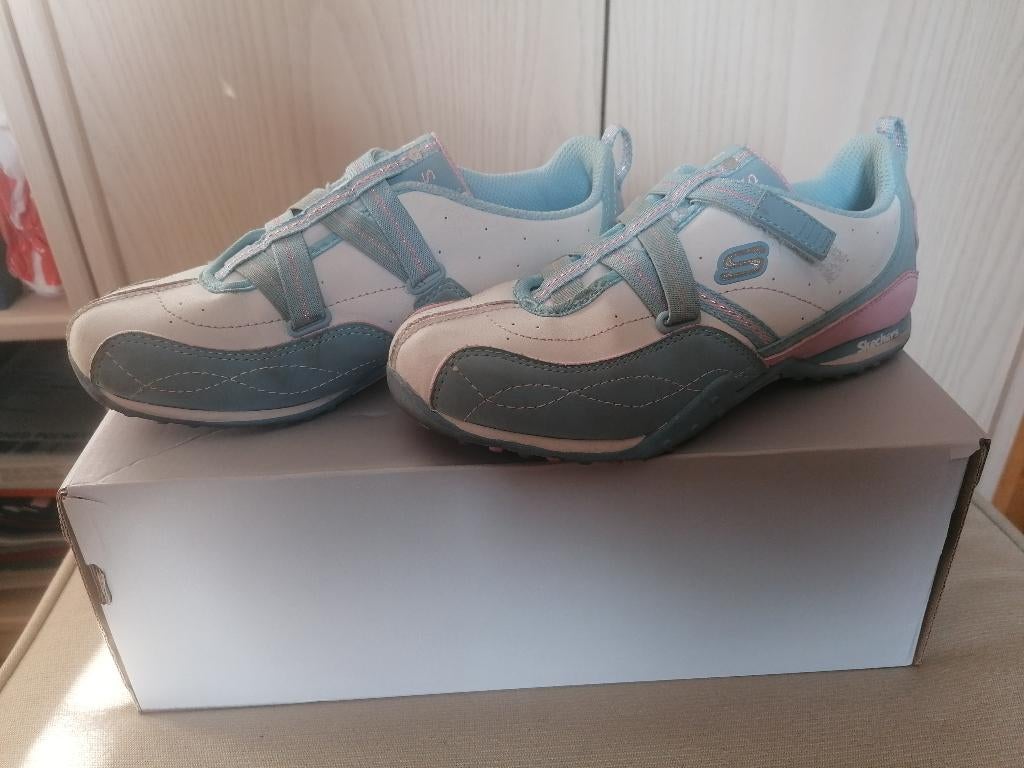 Baskets Skechers fille neuves, taille 35, Enlèvement, Neuf, Chaussures