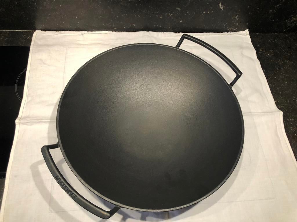 LE CREUSET ARNE, Gietijzer, Verzenden, Zo goed als nieuw, Keramische plaat