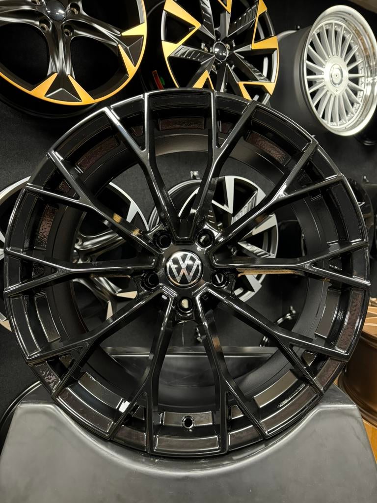 18 en 19 inch velgen voor Volkswagen Warmenau 8,5R 5x112 Gol, 19 inch, Velg(en), Nieuw, Ophalen of Verzenden