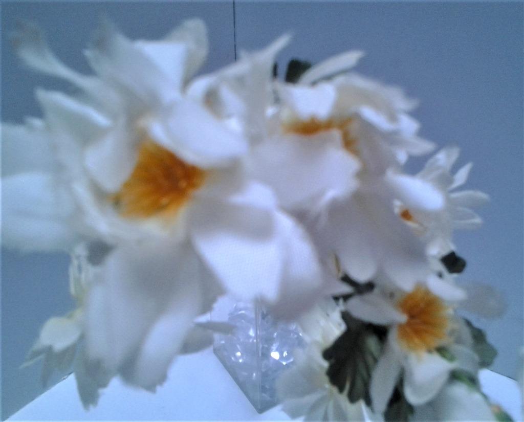 Zijden bloemen op tak - 18 witte bloemen, Ophalen, Nieuw, Overige typen