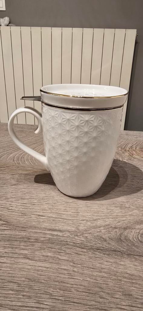 Tasse avec filtre à thé ~ Comptoir D Thés, Maison & Meubles, Enlèvement
