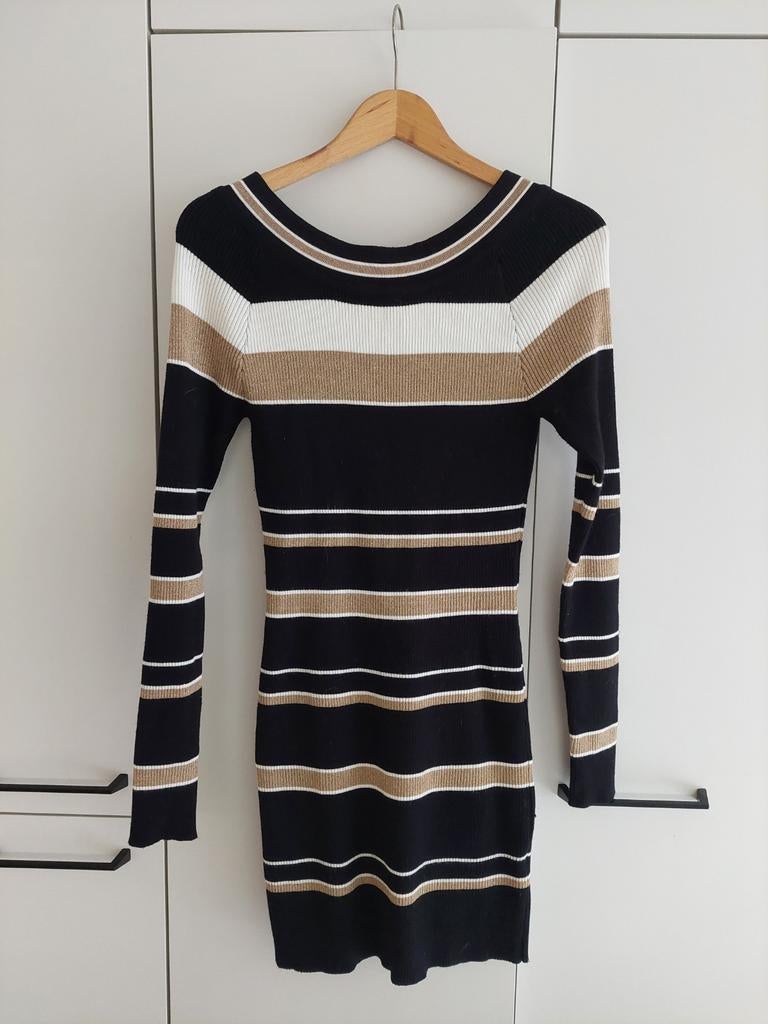 Mooi stretch kleedje Pense à toi mt S, Kleding | Dames, Ophalen