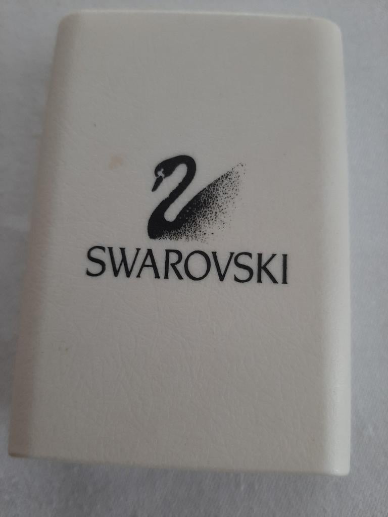 Een kettinkje van swarovski, Ophalen of Verzenden, Zo goed als nieuw