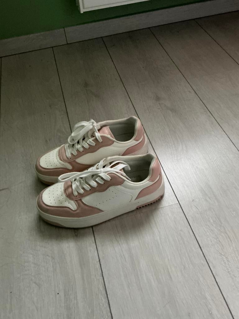Schoenen, Sneakers, Roze, Gedragen, Ophalen