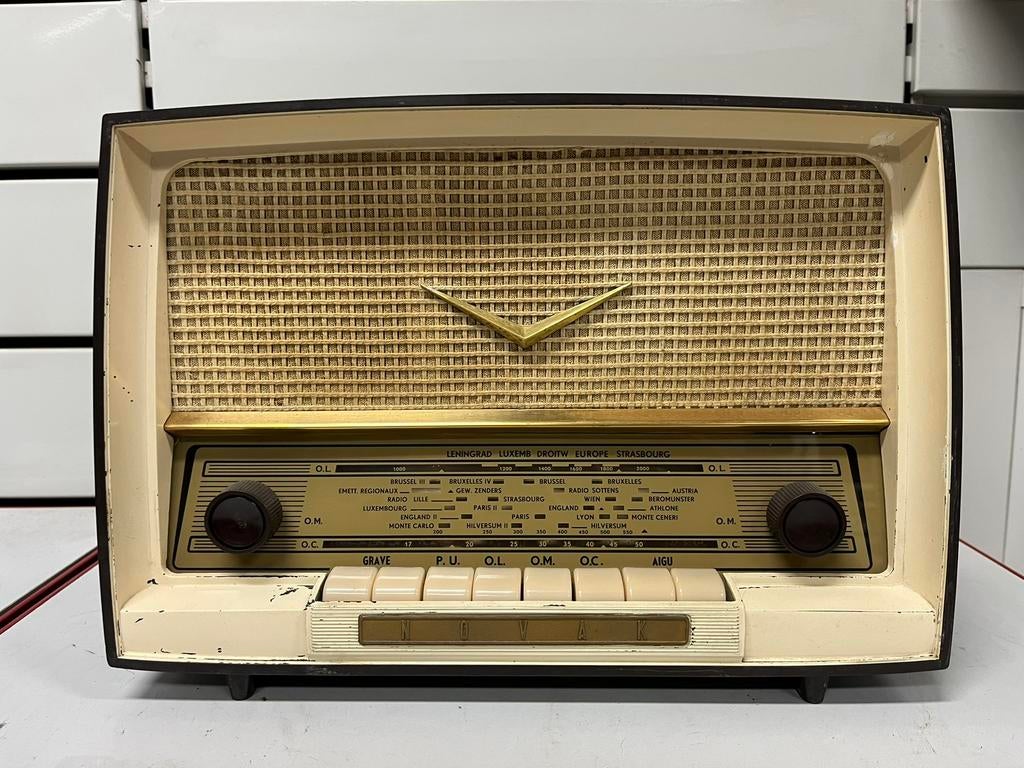 Radio Vintage Novak Type 591 - Années 50 - Bel État, Enlèvement ou Envoi, Utilisé, Radio