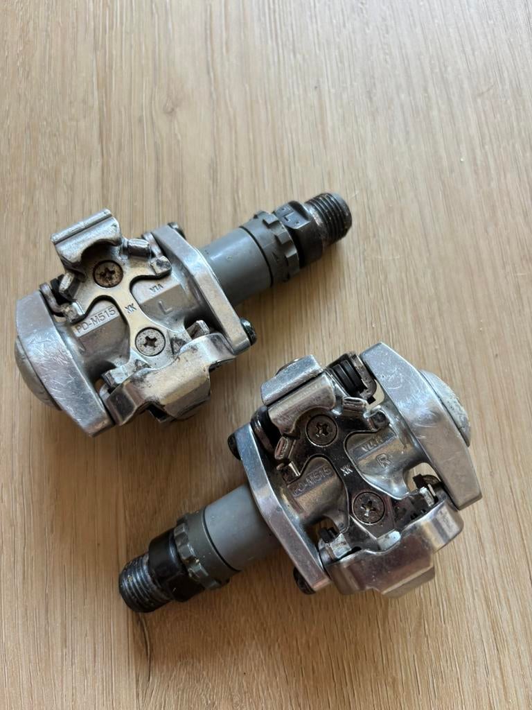 SHIMANO PD-M515 SPD MTB PEDALEN ZILVER, Fietsen en Brommers, Fietsonderdelen, Ophalen of Verzenden, Gebruikt, Crankstel of Pedalen