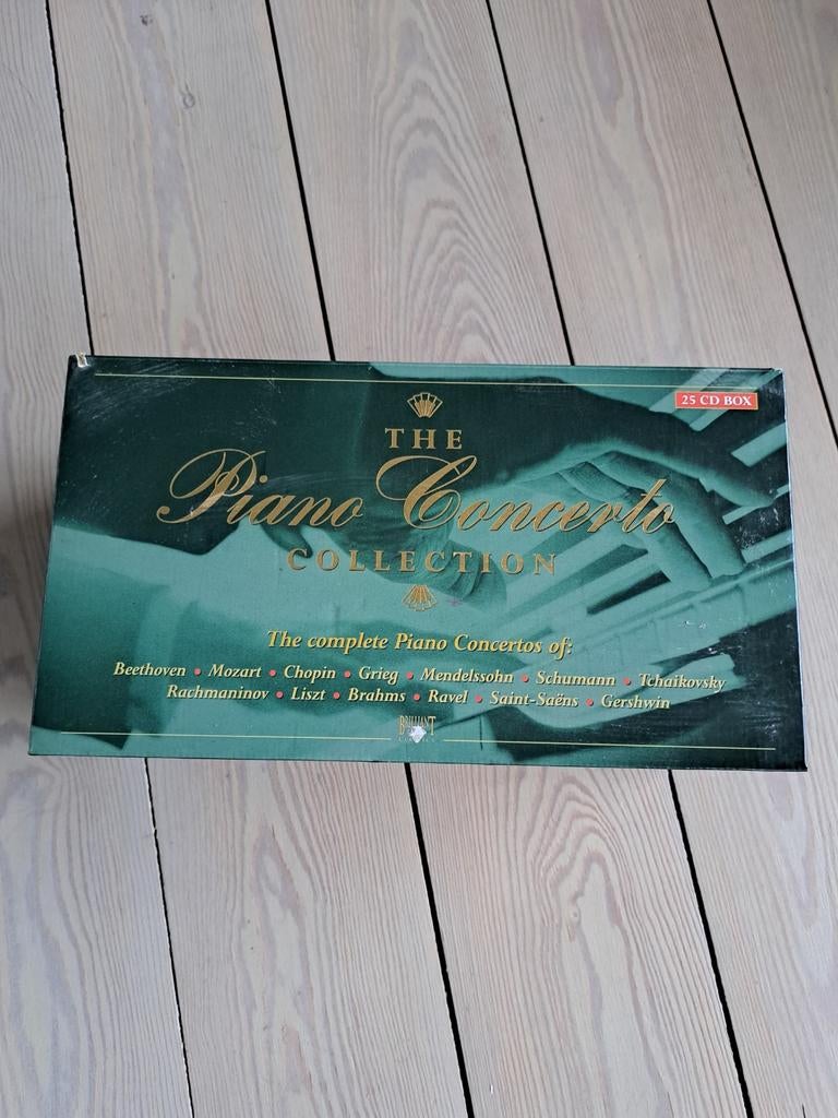 The Piano Concerto Collection - 25 CD Box, Ophalen, Zo goed als nieuw