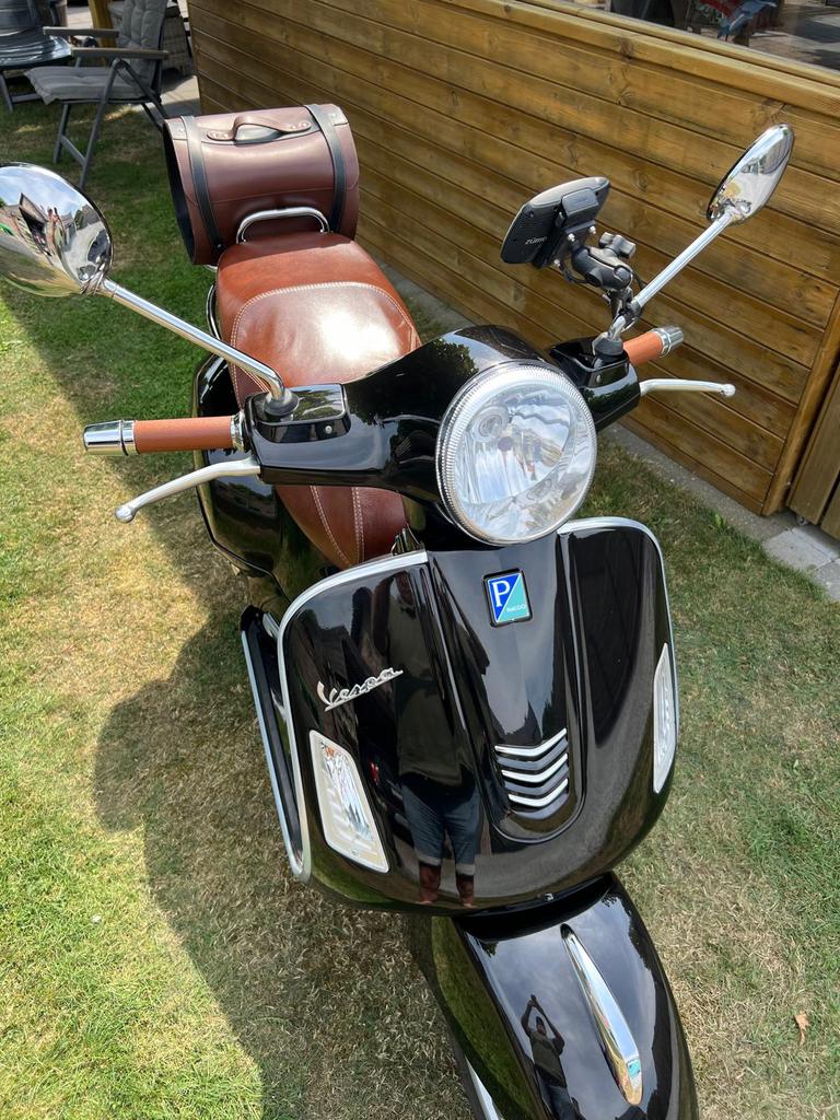 Vespa GTS 300 Ie, Motoren, 300 cc, Particulier, Meer dan 35 kW, Overig