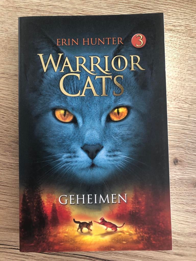 Erin Hunter - Geheimen, Enlèvement ou Envoi, Erin Hunter, Comme neuf