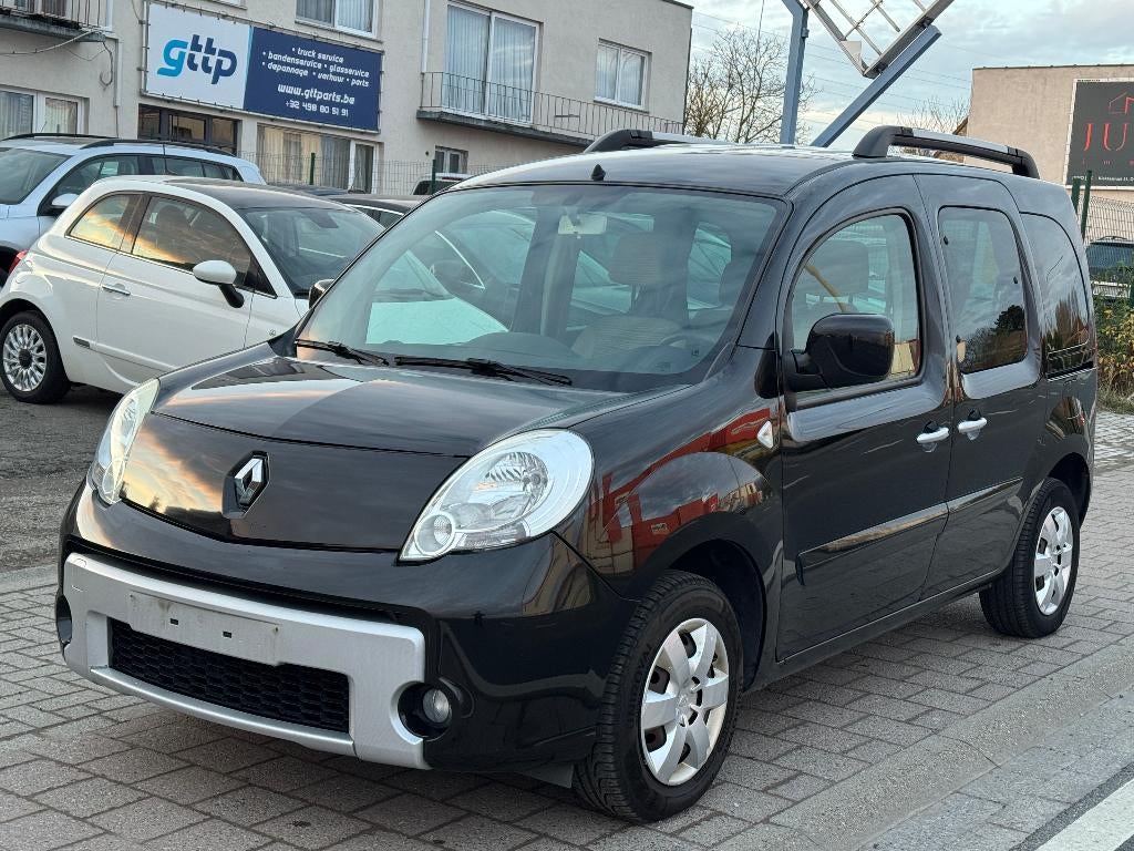 Renault Kangoo 1.6 Benzine 78kw/106pk 150.000 km, Voorwielaandrijving, Euro 5, Beige, Zwart