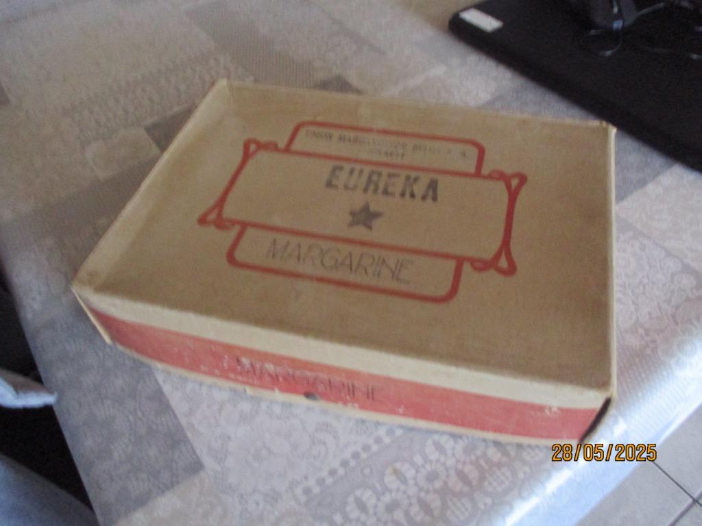 Antieke margarine doos karton, Verzamelen, Ophalen of Verzenden, Gebruikt, Verpakking