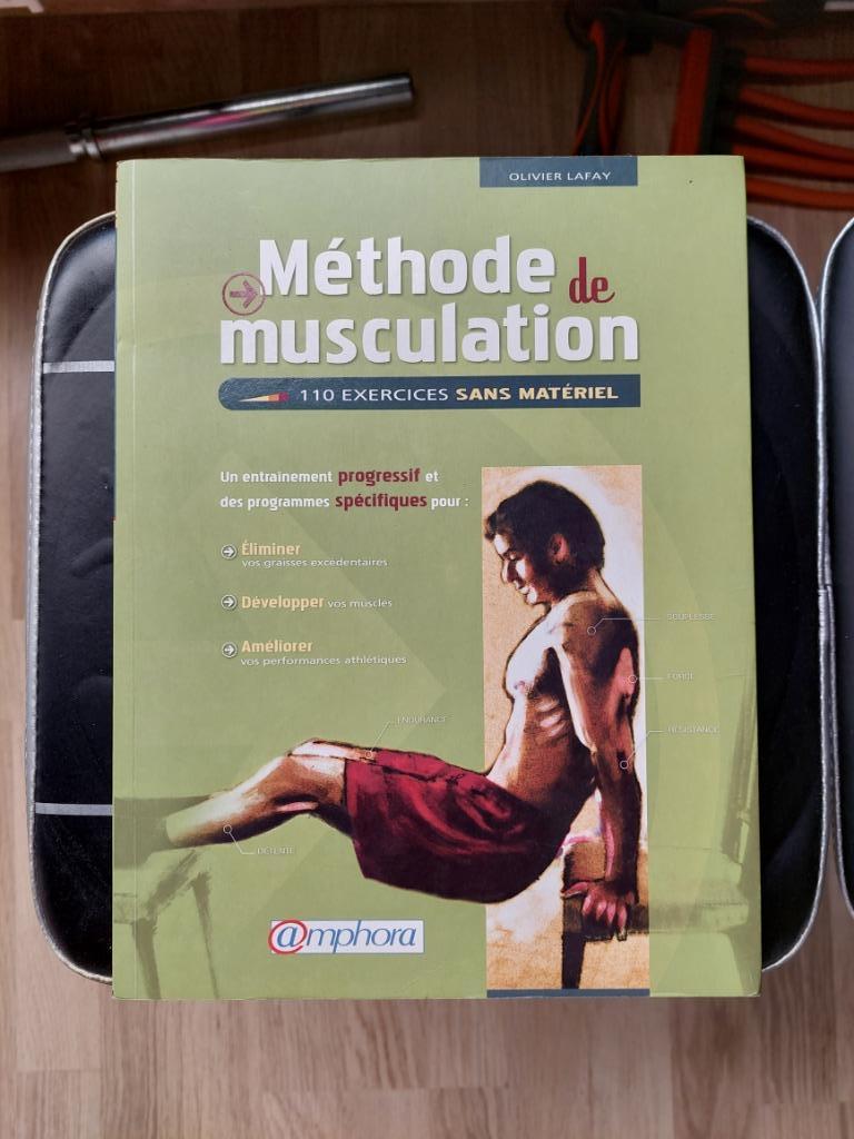 Livre : Méthode de musculation -Amphora-, Livres, Livres de sport, Comme neuf, Fitness, Enlèvement ou Envoi