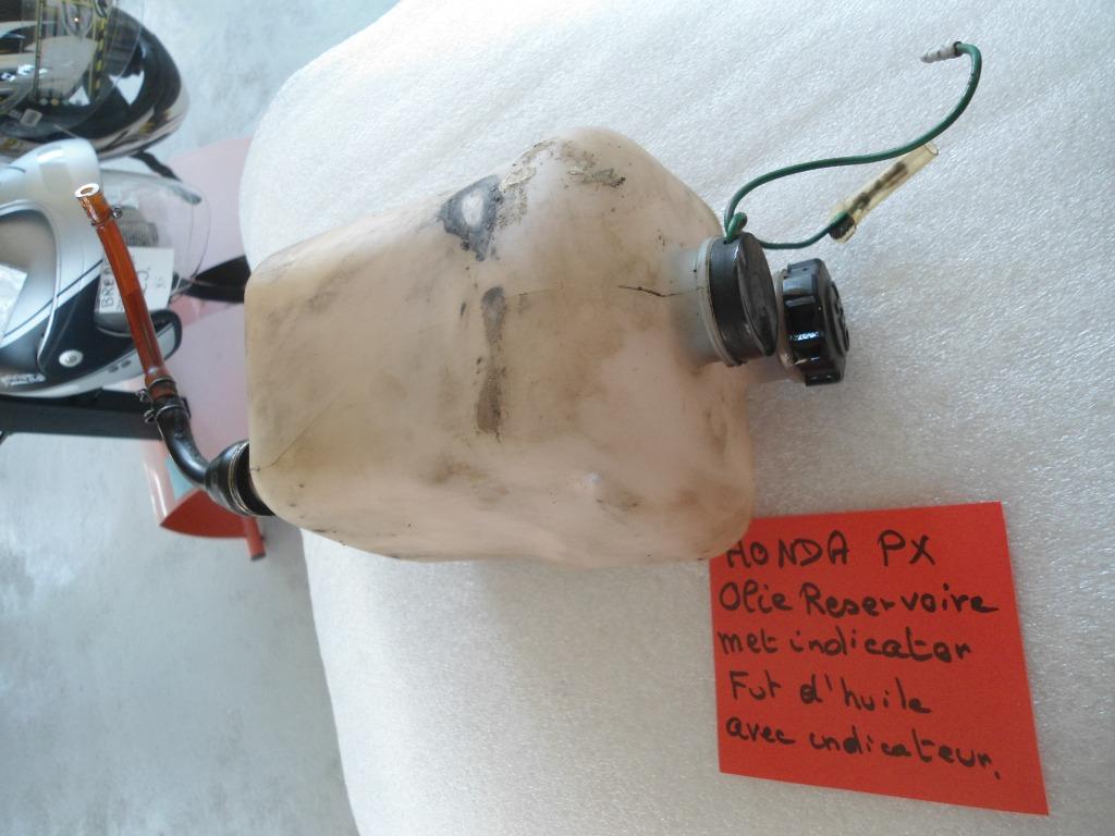 Honda px : olie reservoire met sensor en dop, Fietsen en Brommers, Ophalen, Zo goed als nieuw, Tank, Honda px50