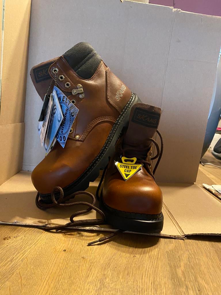 Werkschoenen skans maat 41, Ophalen, Bruin, Skans, Nieuw