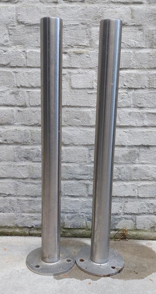 RVS stootpaal 90cm hoog & 7.5cm diameter (2 stuks), Ophalen, Onbekend, Zo goed als nieuw, Onbekend
