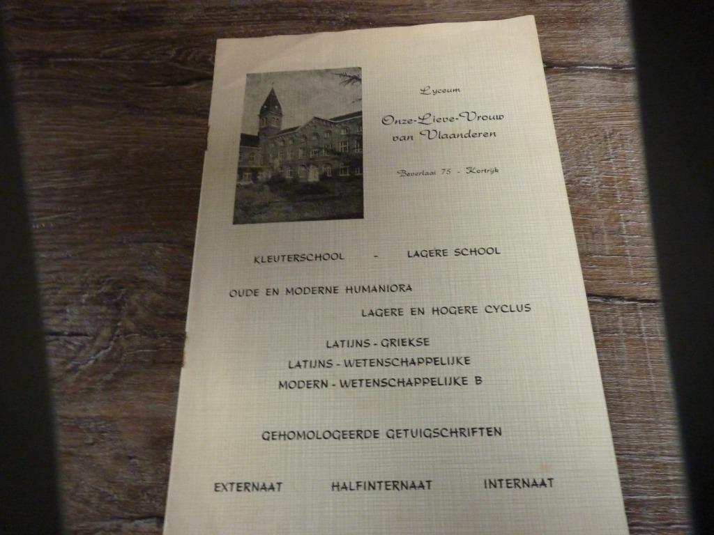 oude brochure Lyceum OLV van Vlaanderen, Ophalen of Verzenden, Gelezen
