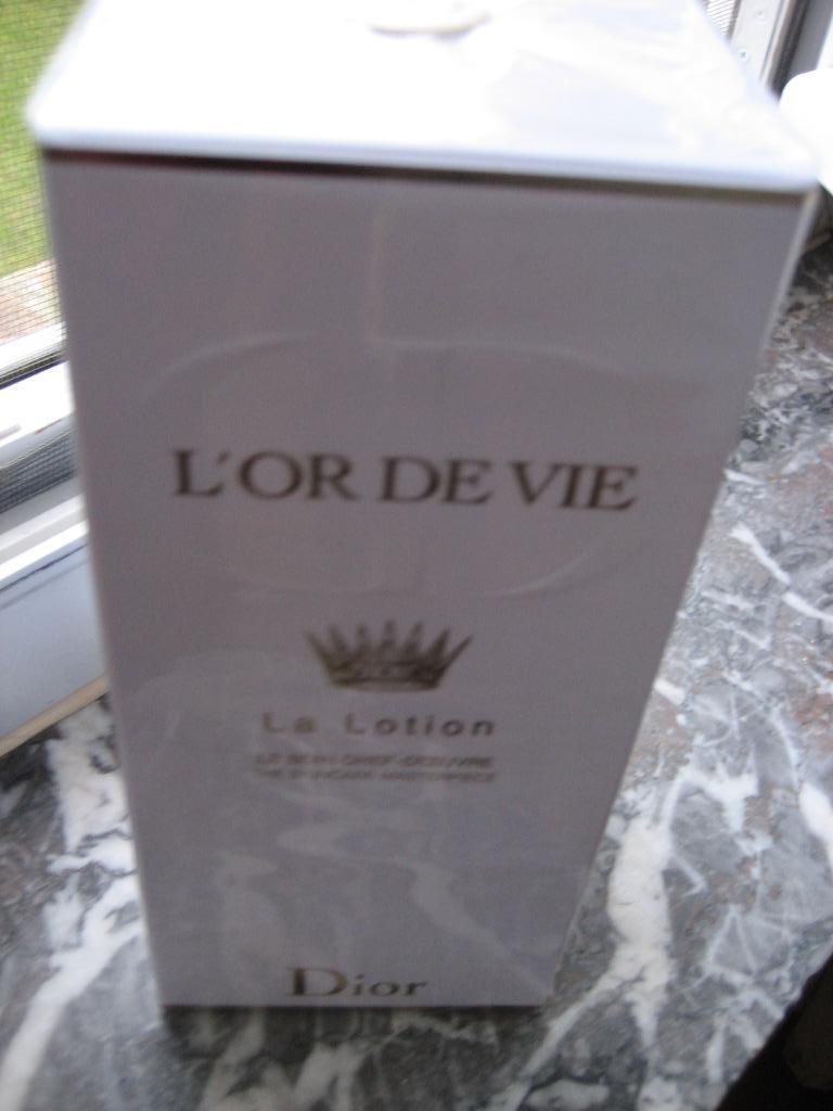 SOIN VISAGE DIOR L'OR DE VIE LA LOTION. 180ml, Envoi, Neuf, Tout le visage, Soins