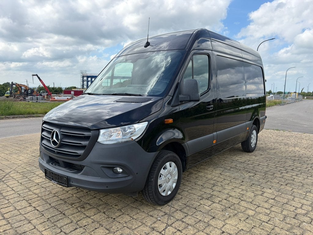 Mercedes Sprinter L2H2 317 CDI / 2.0 170 pk / 28917,36 € ex, Automaat, 2361 kg, 4 cilinders, 2000 kg