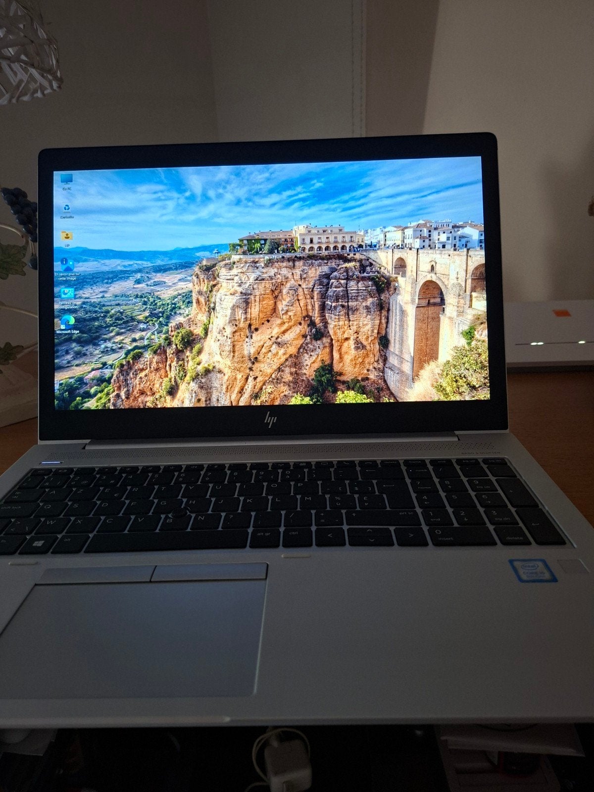 pc portable hp elitebook 850 g5 8250U i5 1.6 ghz 8gb ssd m2, Enlèvement ou Envoi, SSD