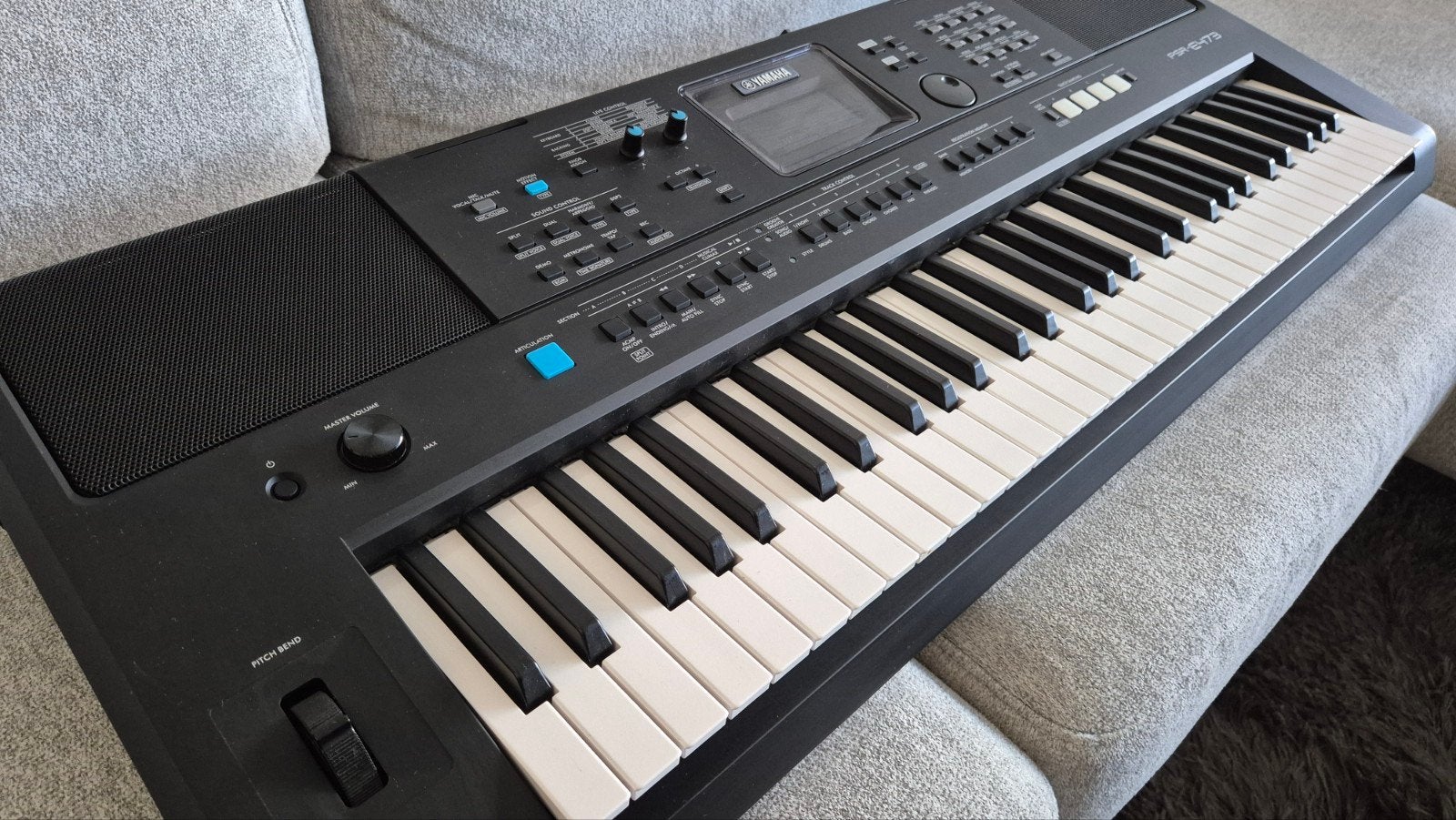 Yamaha psr-e473, Musique & Instruments, Claviers, Enlèvement, Yamaha