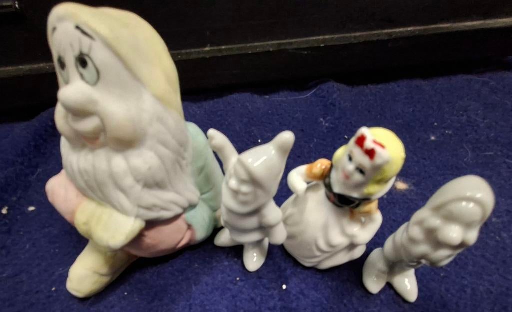 Ensemble de figurines de nains et de Blanche-Neige, Collections, Enlèvement, Comme neuf, Fantasy