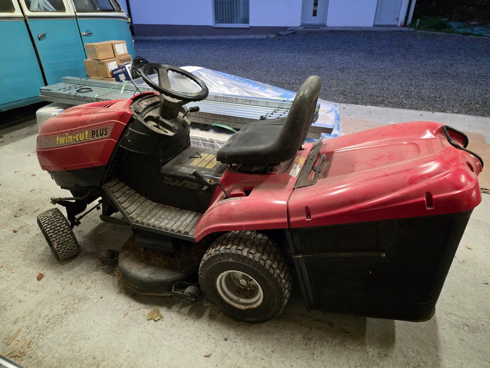 Tracteur tondeuse autoportée GGP / Twin-Cut Plus 12,5 / 102, Briggs & Stratton, Enlèvement, Utilisé, 90 à 120 cm
