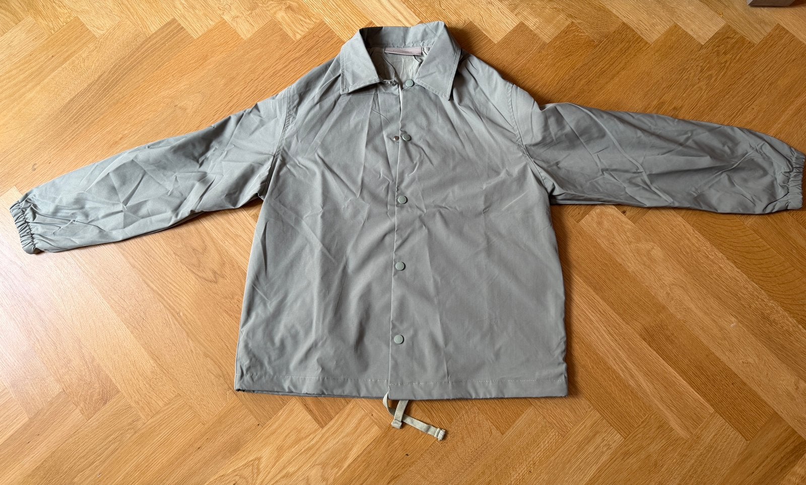 Essentials vest, Kleding | Dames, Truien en Vesten, Ophalen of Verzenden, Zo goed als nieuw