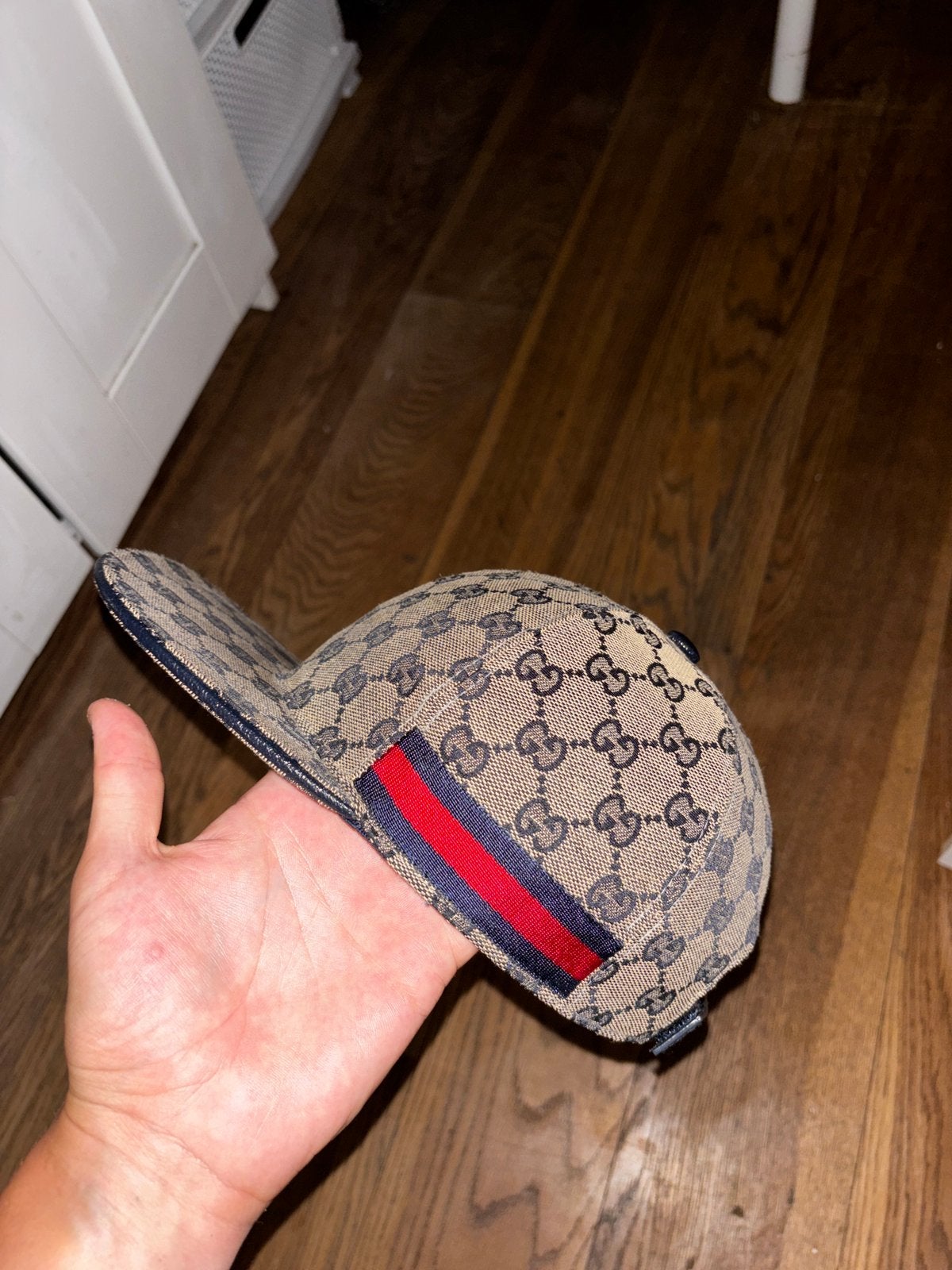 Casquette gucci grise, Kleding | Heren, Hoeden en Petten, Ophalen of Verzenden, Zo goed als nieuw, 57 cm (M, 7⅛ inch) of minder