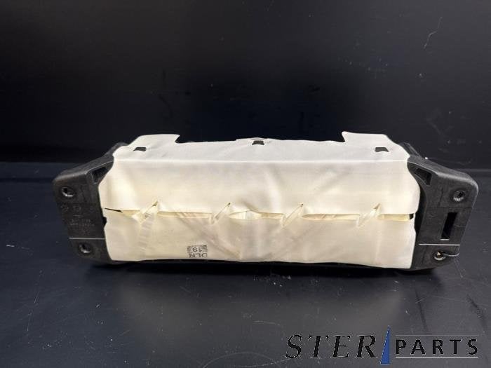 Airbag droite (tableau de bord) d'un Mercedes C-Klasse, 3 mois de garantie, Utilisé, -, -