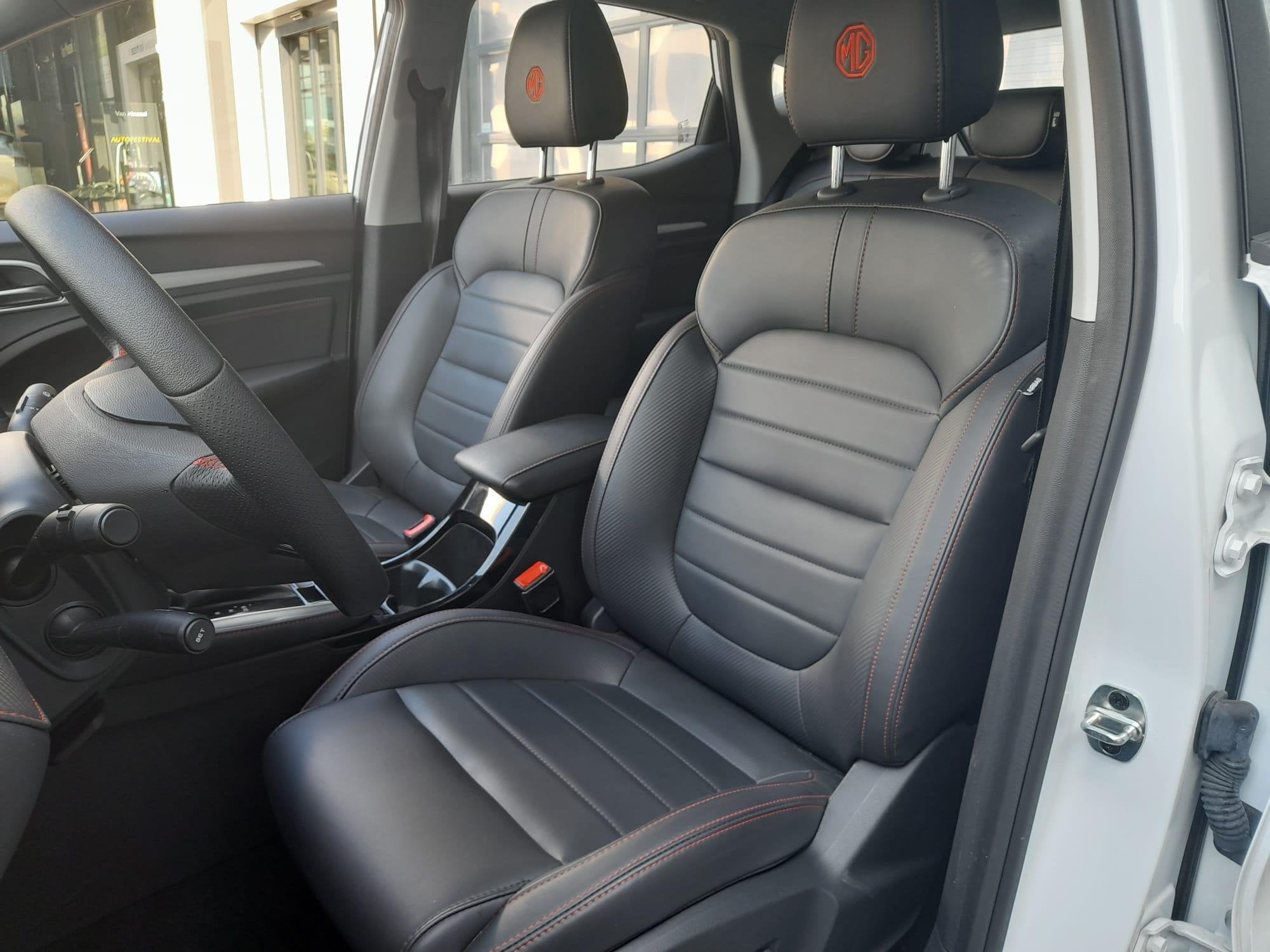 MG ZS Luxury, Gebruikt, ZS, Wit, Bedrijf