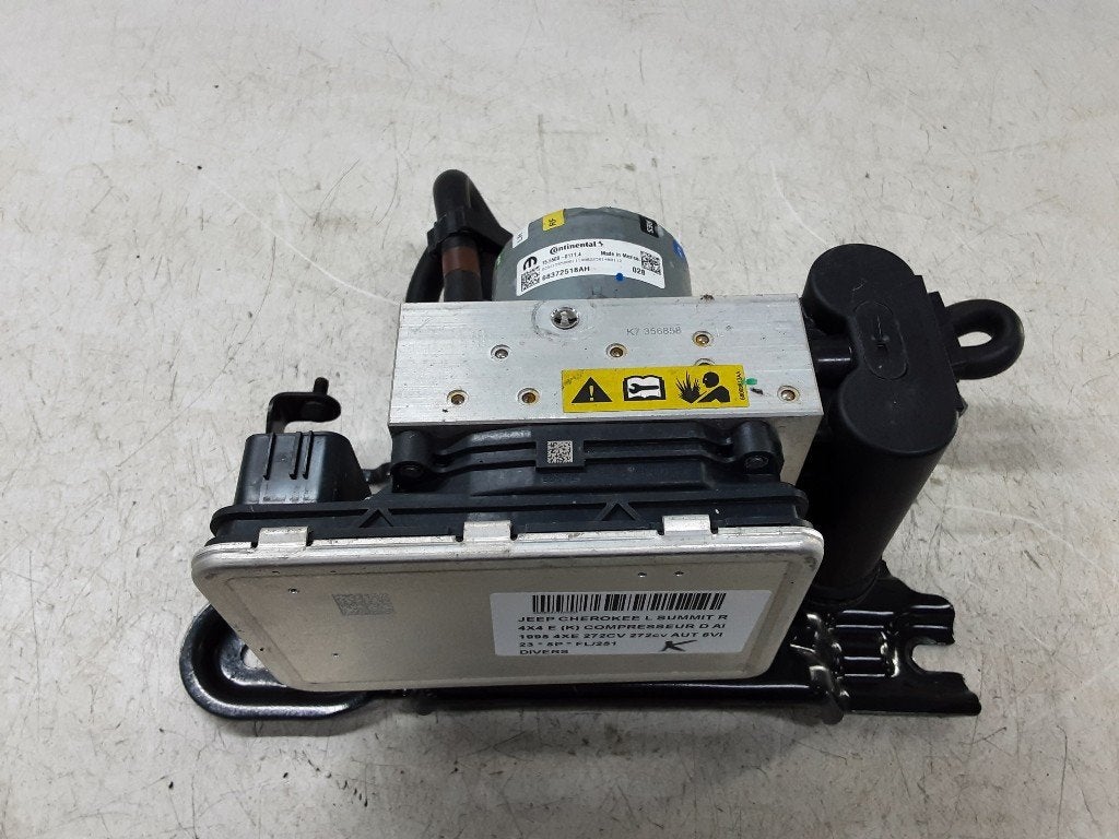 DIVERS DIVERS Jeep Grand Cherokee L (WL) (68372518AH), Jeep, Mevr. I. Hauben, Utilisé, Rue de l'Espoir 34 34
4030  GRIVEGNÉE, BE