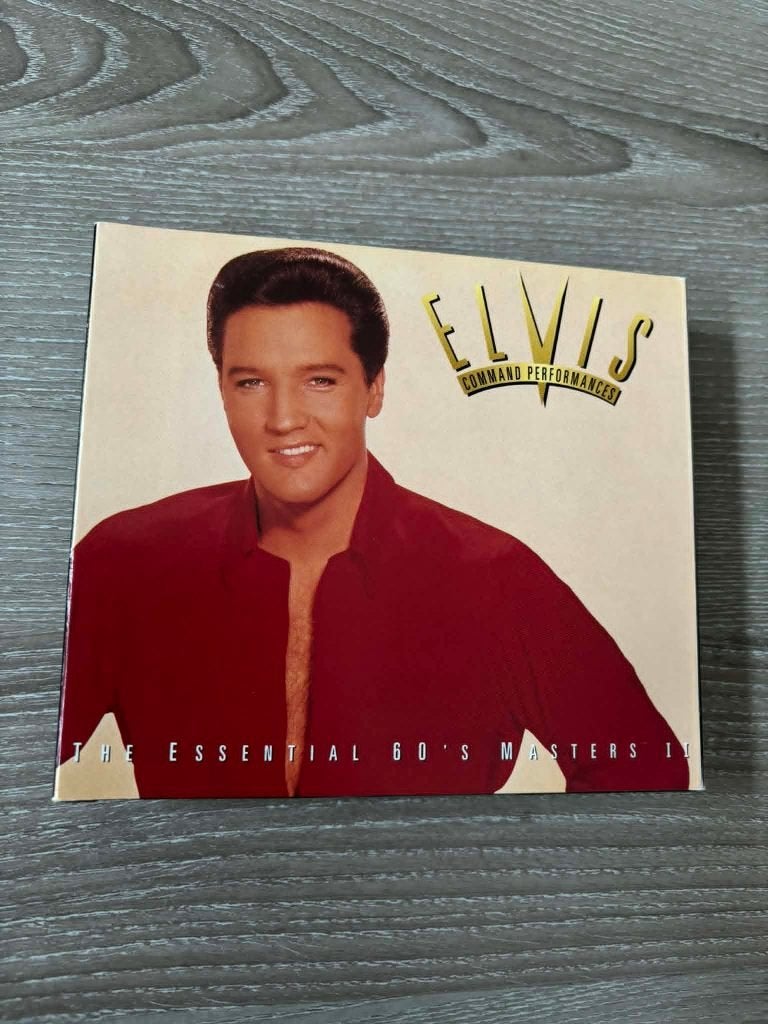 Elvis 2cdbox, Command performances, essential 60's masters, Cd's en Dvd's, Cd's | Rock, Ophalen of Verzenden, Zo goed als nieuw