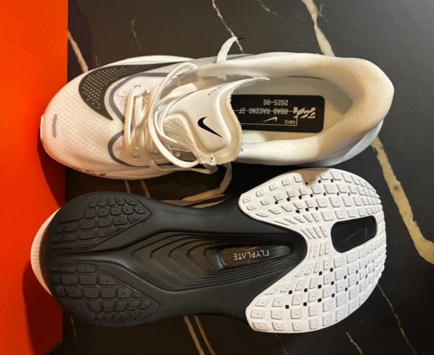 Nike Fly 6 hardloopschoen ZoomX-demping en carbonvezelplaat, Sports & Fitness, Neuf, Course à pied, Nike, Chaussures de course à pied