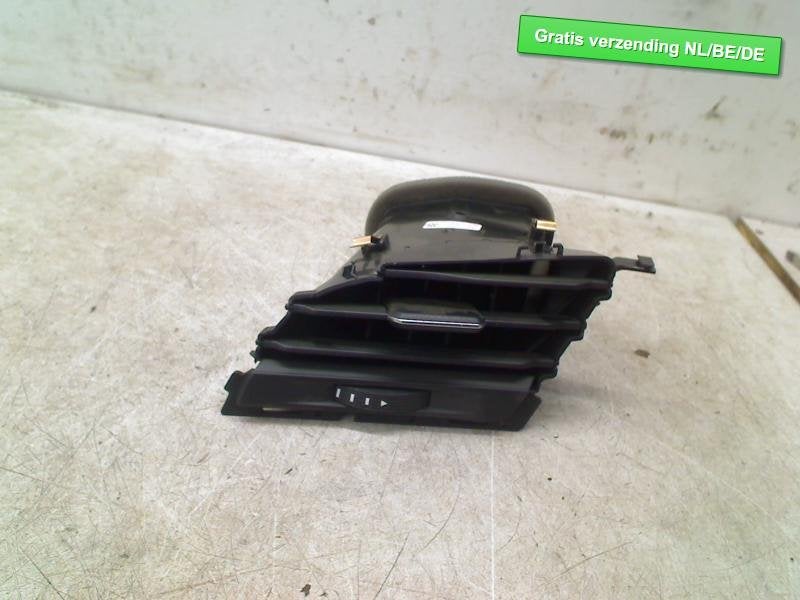 DASHBOARD LUCHTROOSTER LINKS Touran (5T1) (5TB819703), Gebruikt, Volkswagen, Volkswagen AG, Kundenbetreuung@volkswagen.de